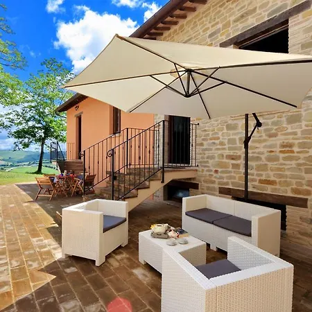 Borgo Dei Pini * Мачерата